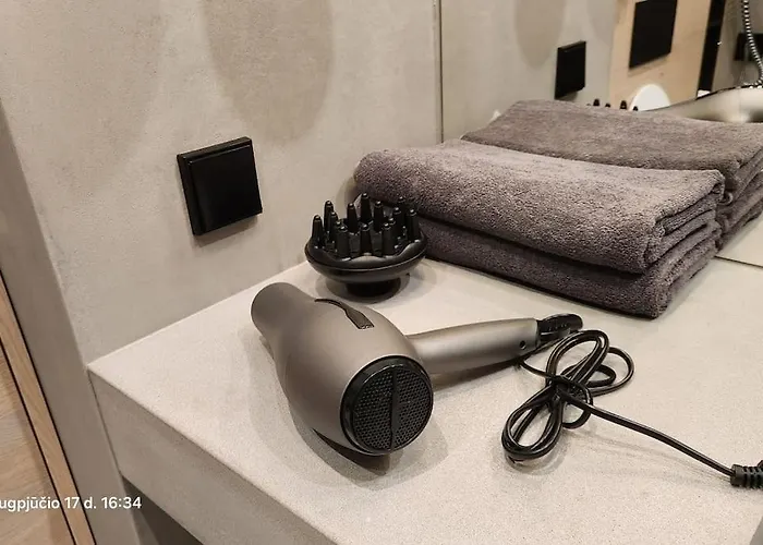 Happy Exclusive Studio, Self Check In, Parking Апартаменти *