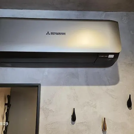 Happy Exclusive Studio, Self Check In, Parking